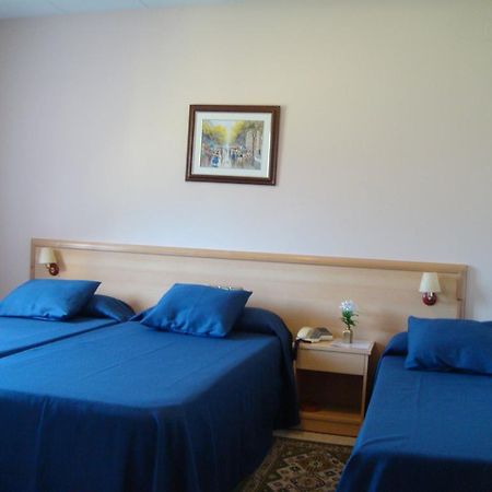 Hostal Casa Joan 산로렌소 데 모루니스 외부 사진