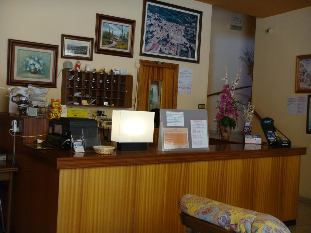 Hostal Casa Joan 산로렌소 데 모루니스 외부 사진